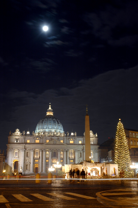 Мега-Рождественская ель для Папы
