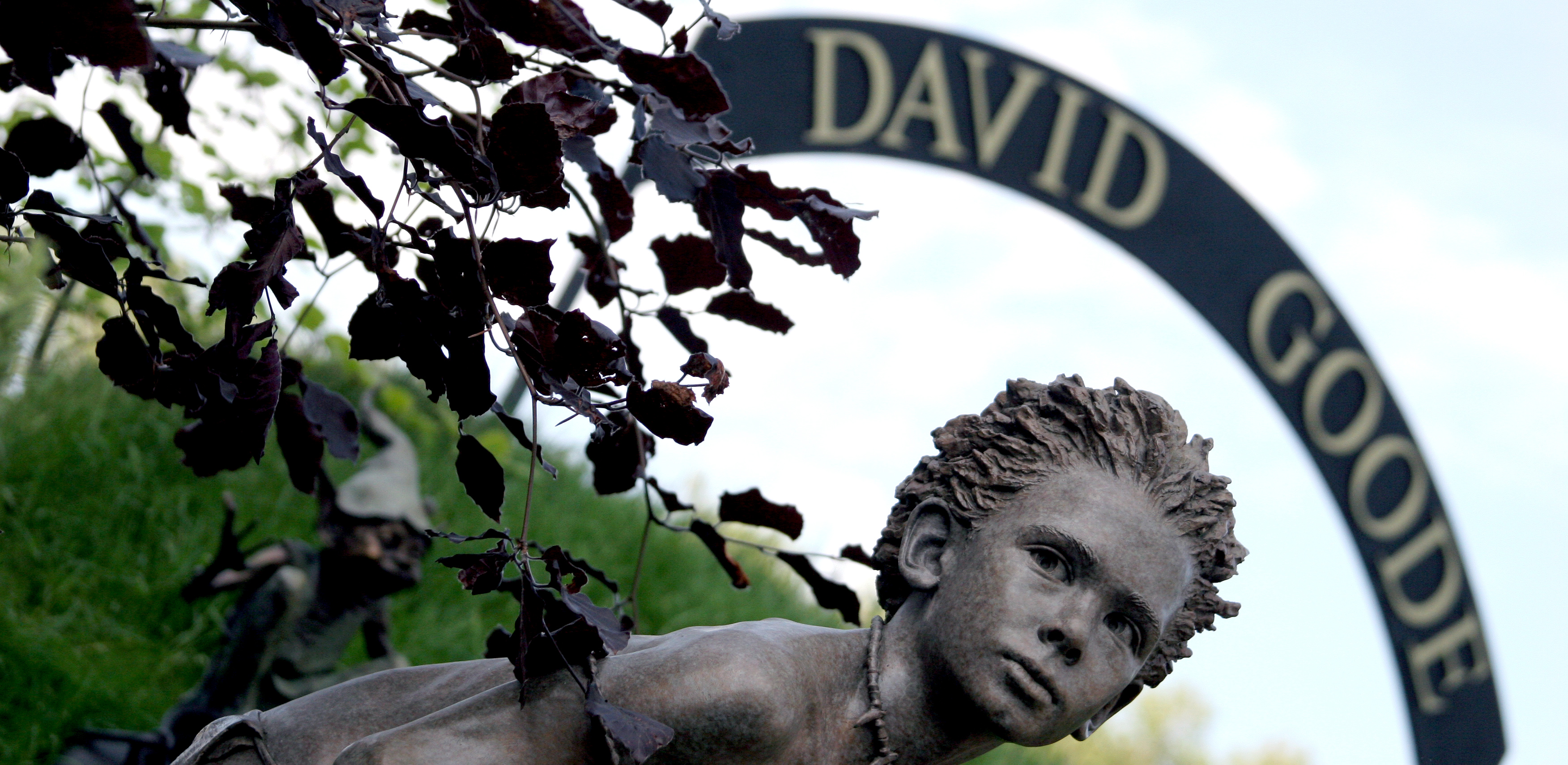 Бронзовые скульптуры Дэвида Гуди